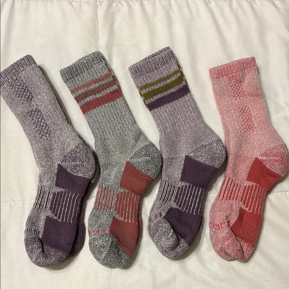 Women’s Carhartt Thermal Socks Shoe Size 9-10, 4 Pairs